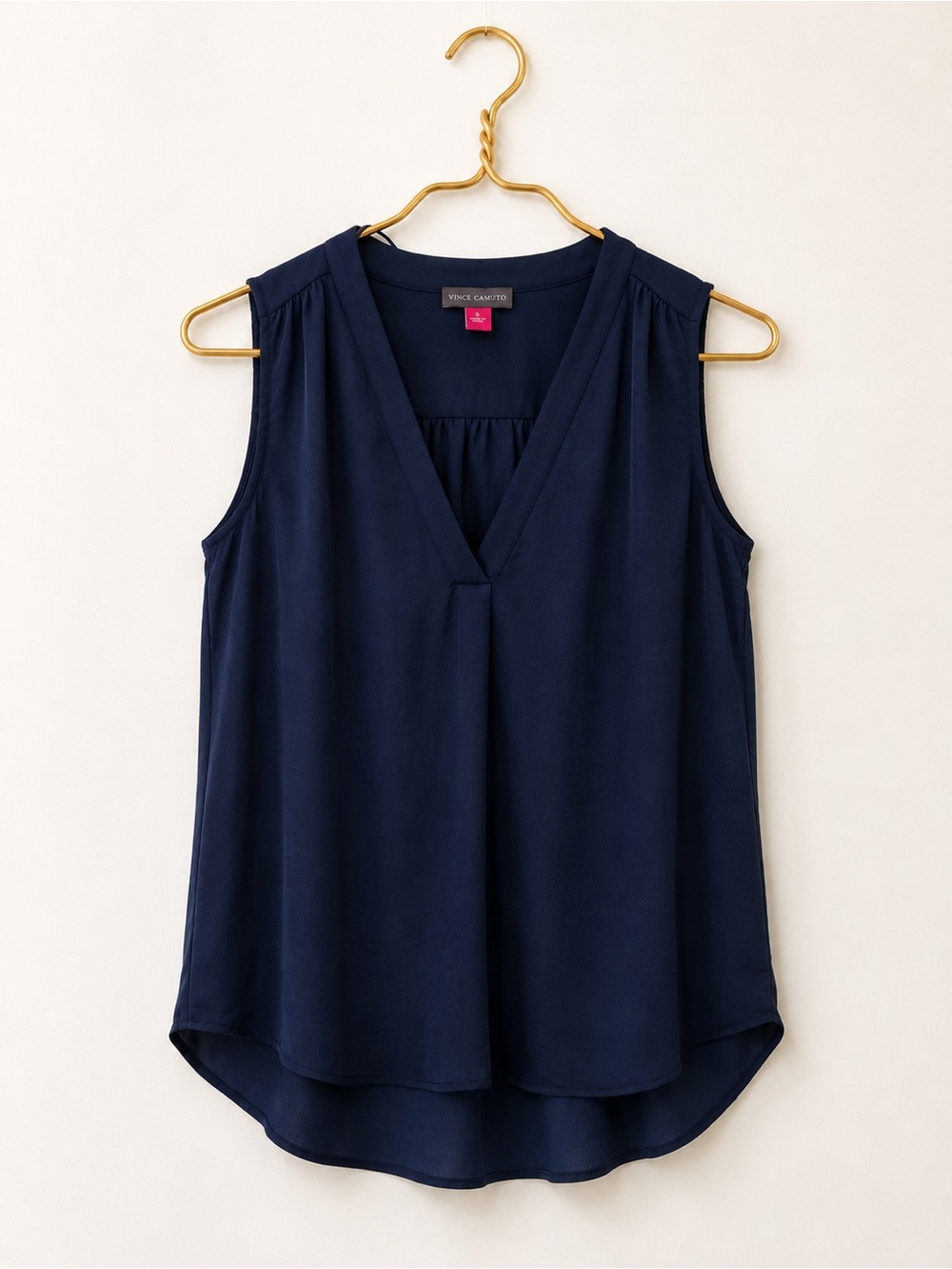 Vince Camuto Navy Sleeveless V-Neck Blouse Size Small